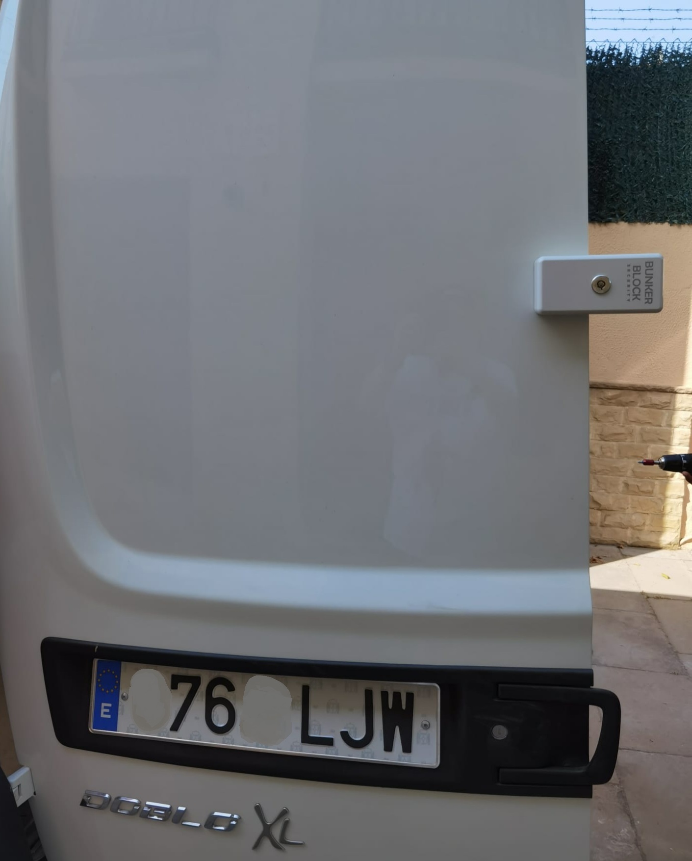 Cerradura puertas furgonetas – Modelo automatico+manual - Imagen 7